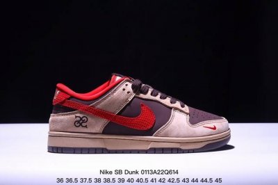 喜迎新春 2025年爆款限量发售！高端定制Nike Sb Dunk Low 蛇年限定 棕色红小钩 麂皮刷色 高端定制 低帮休闲板鞋 定制鞋盒 大厂纯原品质出货