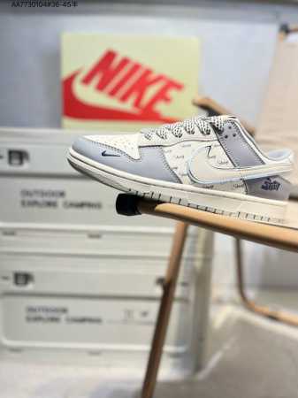 Nike Sb Dunk Low 大厂出品 极力推荐 新配色 原装头层材料 独家版型蒸餾加工 帶來的是更好的视觉和脚感体验 大厂纯原品质出货 清洁度 电绣工艺 - 点击图像关闭