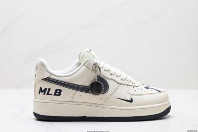 公司级Nike Air Force 1‘07 原楦头原纸板 打造纯正低帮空军版型 专注外贸渠道 全掌内置蜂窝气垫 原盒配件 原厂中底钢印、拉帮完美 货号:Df0