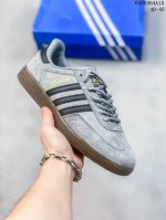 Adidas 阿迪达斯 德训 采用环保绒面猪八革组合软质牛剖革鞋面材质，外置rb耐磨橡胶大底展现浓厚的复古味道，阿迪达斯adidas Originals Han