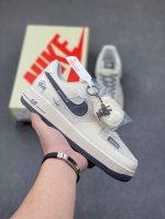 海外限量发售！公司级nike Air Force 1 '07 Low “斯图西联名 米灰刺绣勾”空军一号 低帮 运动鞋 休闲鞋 折边针车 工艺难度大 原楦头原纸