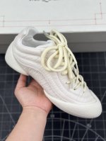 核心私 Alexander Mcqueen 亚历山大-麦昆 2024S Flexion复古运动鞋 受到解剖学的启发 分体鞋底和肌腱状元素体现了品牌初期的设计主题