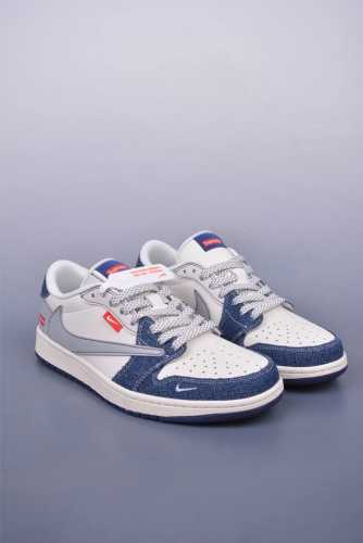 Fragment X Travis Scott X Supreme Air Jordan 1 Low 三方联名倒钩 全新的三方联名低帮倒钩鞋面延续了黑脚趾设计，