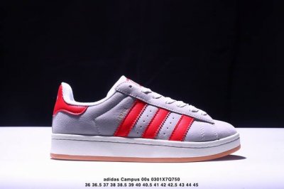 Adidas Originals Campus 00S 学院系列 面包风经典复古低帮百搭休闲运动板鞋这次 Adidas Originals 选择了以经典复古鞋型