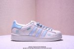 纯原 Clot X Ad Originals “Aididas蓝色小标” #贝壳头Dior联名限定 贴合柔软皮料白草绿印花配色 ，这其中也包括我们非常熟知的Cl