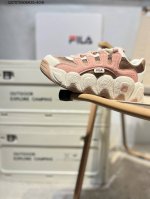 200 Fila Fusion 斐乐 潮牌低帮运动休闲鞋 Filafusion主要以时尚运动文化 跨界联名为主 结合当下广受欢迎的滑板街篮 棒球、骑行等时尚运动