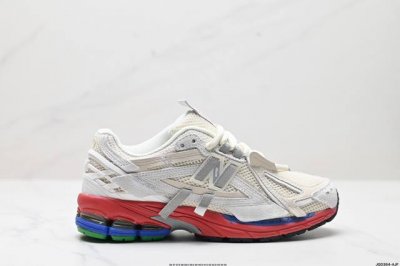 公司级new Balance M1906系列 复古单品宝藏老爹鞋款 公司级 复古元素叠加 质感超级棒 楦版型材料细节做工精细 作为nb最经典的档案鞋型之一 与