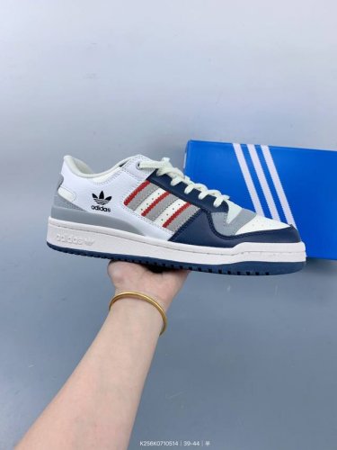 adidas Originals Forum 84 低帮复古系带百搭休闲运动板鞋 Size：如图 编码：K256K0710514