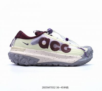 Nk Acg Mountain Fly 2 Low Sp 户外登山运动鞋 Fz3311-100 #鞋面采用 Gore-Tex 材料，质地轻盈 耐穿拒水 结合易于