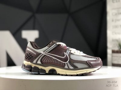 真标带半码 耐克 Nike Zoom Vomero 5 马拉松复古跑五代休闲运动慢跑鞋 货号: Fd99 02 码数:36 36.5 37.5 38 38.5