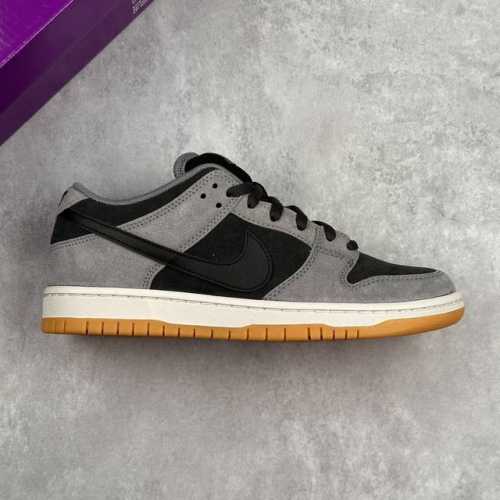 本地 核心私 Yh扫描版 公司级耐克Nike Sb Dunk Low pro 扣篮系列 复古低帮休闲运动滑板板鞋 采用脚感柔软舒适Zoomair气垫 有效吸收滑