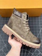 核心私 新货louis Vuitton 路易威登 Lv 24Ss秋冬新款休闲大黄靴 Pharrell Williams充分发挥了作为louis Vuitton创