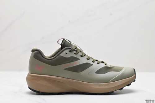 公司级k L始祖鸟norvanld3Gore-Tex 覆盖防水男子越野跑鞋 官方同步上架适合技术路线单日徒步穿着 Aeriosflgtx鞋受到长途野外跑步鞋的启