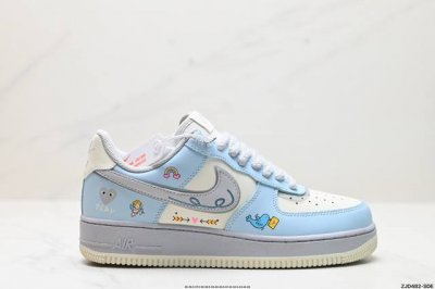 公司级nike Air Force 1‘07 原楦头原纸板 打造纯正低帮空军版型 专注外贸渠道 全掌内置蜂窝气垫 原盒配件 原厂中底钢印、拉帮完美 官方货号:C