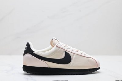 公司级Nike Classic Cortez 耐克经典轻便舒适男子阿甘鞋休闲跑步鞋运动鞋 纯粹而执着的精神 使得Cortez种在了一代人的心里 无论是否喜欢它复