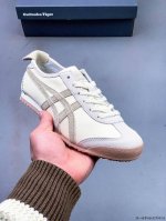 Asics Onitsuka Tiger 鬼冢虎手工鞋亚瑟士鬼冢虎专柜正品头层小羊皮 产品从款式颜色造型上体现出追求舒适和细节的完美，鞋类更是推崇手工制作的严谨