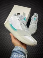 360 C支持放店 Air Jordan Xxxix Pf男子篮球鞋可不普通。该鞋款致敬开创者的先锋力量。还记得迈克尔·乔丹的交叉步吗？你当然忘不了。他的交叉步