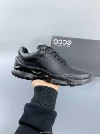 ：270 Ecco爱步男鞋真皮四季鞋 健步系列运动鞋休闲跑步鞋 脚感轻便舒适 面料Ecco家族工艺牛皮 鞋面开孔结构设计增强透气性 E-Dts混合大底科技 耐磨 - 点击图像关闭