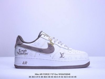 Lv系列 公司级air Force 1 ‘07 原楦头原纸板 打造纯正空军版型 #专注外贸渠道 全掌内置蜂窝气垫 #原盒配件 原厂中底钢印、拉帮完美 官方同步上