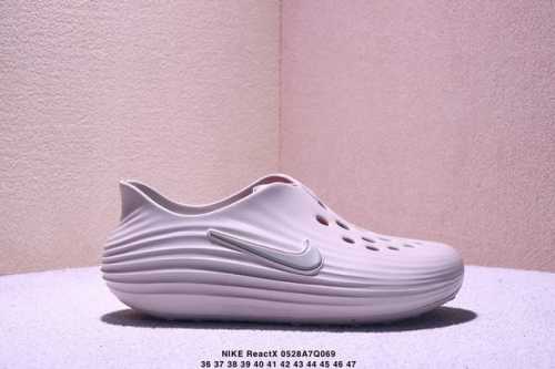 简介 耐克 Nike Reactx Rejuven8 沙滩鞋 柔软回弹耐磨透气凉拖鞋 25夏季新款轻便透气洞洞鞋外穿休闲运动鞋 Hv5060-002 采用质感柔