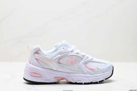 公司级新百伦 Nb530 New Balance 530 复跑古鞋Nb530这鞋双确实是Nb家经复典古款式之一，以全科新技诠释，成打功造530鞋款。鞋面保在持5 - 点击图像关闭