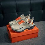 核心私 nike Infinity Run 4 Gore-Tex 耐克防水公路助力畅跑鞋 鞋身融入 Gore-Tex 防水层 搭配柔软鞋口在下雨时帮助双足保持干