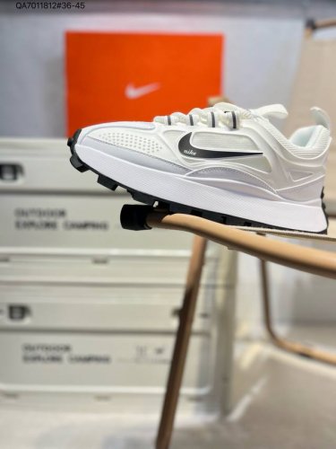 耐克 Nike Reactx Pegasus Trail 2026 越野跑步鞋 兼顾迅疾外观和稳固脚感 后跟覆面和中足动态支撑巧妙融合 缔造稳定顺畅的迈步体验