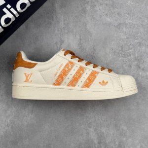 本地 核心私 Louis Vuitton X Adidas Original Superstar 路易威登Lv X 阿迪达斯 低帮联名米白黄 贝壳头防滑耐磨轻便
