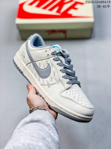 310 nike Sb Dunk Low“ 斯图西联名——浅灰拉丝勾” 周年高端定制 低帮休闲板鞋 定制鞋盒 大厂纯原品质出货 超高清洁度 皮料切割干净无任何毛