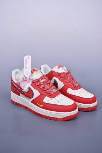 Nike Air Force 1 Low 国喜红满天星 原楦头原纸板 打造纯正空军版型 专注外贸渠道 全掌内置蜂窝气垫 原盒配件 原厂中底钢印、拉帮完美 官方货