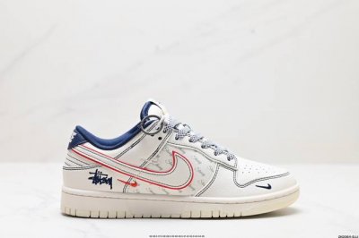 公司级nk Dunk Low Retro “Diy高端定制” 低帮休闲运动板鞋 原装头层材料 用料绝不含糊 独家版型蒸餾加工帶來的是更好的视觉和脚感体验 清洁度