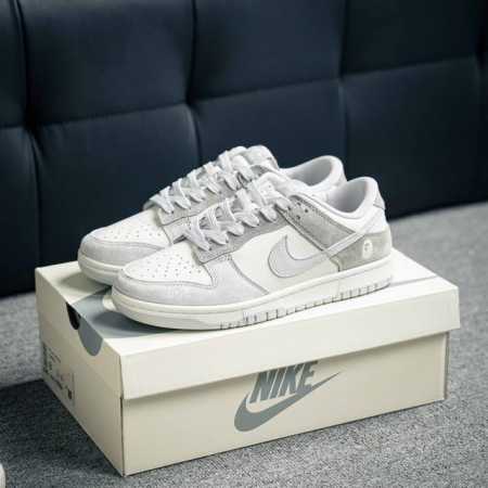 Nike Dunk 全套原楦原模倾力打造完美版型 独家原厂航空铝磨具打磨大底 鞋头坡度极致还原 无解鞋型 原盒原配 圈内天花板工艺 原厂冲刀 超高清洁度 全鞋零 - 点击图像关闭