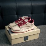 核心私 air Jordan 1 乔丹篮球鞋男女运动鞋潮流板鞋 货号 Df1845 536 尺码 36 37 37.5 38 38.5 39 40 40.5 4