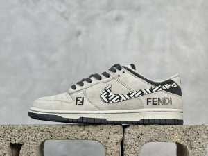 放店私 Nk Sb Dunk Low 芬迪联名 老花勾 周年高端定制 低帮休闲板鞋 Dj2024-046 #定制鞋盒 大厂纯原品质出货 超高清洁度 皮料切割干净