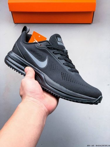 集图 耐克Nike Air Zoom Structure 25X 网面透气跑鞋 原装组合大底 采用透气网眼鞋面搭配外翻式鞋口，为脚跟区域营造出色舒适度，而在鞋底