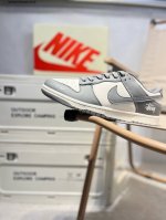 Nike Sb Dunk Low“斯图西联名” 周年高端定制 低帮休闲板鞋 定制鞋盒 超高清洁度 皮料切割干净无任何毛边 细节完美Bb9898 Qd766133