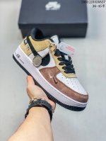 140耐克 Nike Air Force 1 '07 Low 空军一号含气垫 低帮百搭厚底增高休闲运动板鞋。柔软、弹性十足的缓震性能和出色的中底设计，横跨复古与