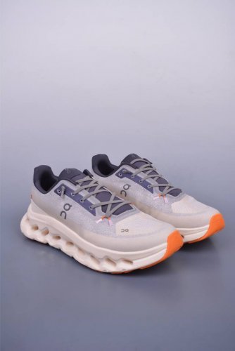 On昂跑 Cloudtilt Loewe 户外街头机能风跑步鞋 Cloud Hi Edge户外机能融合街头潮流 越界开启全新都市探索 Cloudtec专利科技鞋