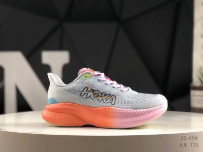 140 hoka M Clifton 6 La全新配色超轻厚底轻量跑步鞋市售最高品质 原版开发 正确后跟细节 区别市面通货版本。这个品牌来自于新西兰的毛利语，H