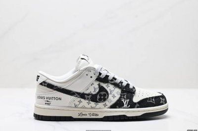 270 公司级耐克Nike Dunk Low Retro扣篮系列 复古低帮休闲运动滑板板鞋 采用脚感柔软舒适Zoomair气垫 有效吸收滑板等极限运动在落地时带