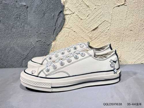 新品上市实拍 Noritake X Converse Sbb插画师联名 匡威高帮休闲板鞋 #Noritake 手绘元素 X 耐磨帆布材质，低调中藏着治愈细节。黑