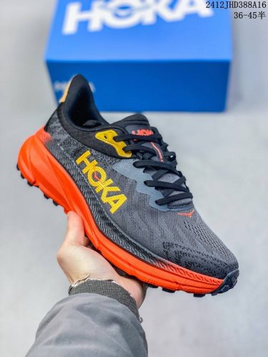 公司级小红书推荐hoka One One 全新配色 这个品牌来自于新西兰的毛利语，Hoka表示大地，One One表示飞越，连起来就是飞越地平线，One One