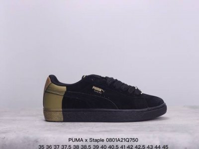 彪马 Puma X Staple 和平鸽 运动板鞋 Jeff Staple将纽约的标志性元素 鸽子应用于该鞋款中，也融合进了激发其设计灵感的坚毅果敢的纽约人精神