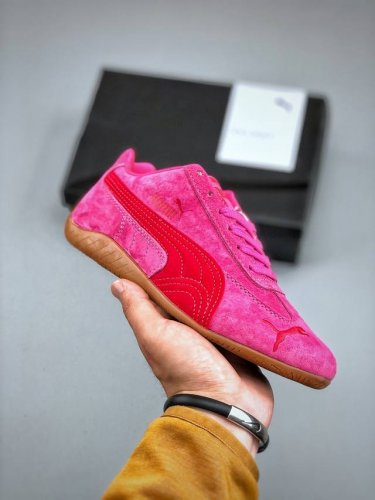 the Open Product X Puma Speedcat 极速赛车系列彪马低帮生活休闲鞋 398846-56 尺码：35-41 半