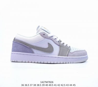 头层！乔丹air Jordan 1 Low Aj1 乔1 低帮复古文化休闲运动篮球鞋 1985 年面世的元年款汲取设计灵感，采用简洁大方的经典外观，熟悉中带一抹