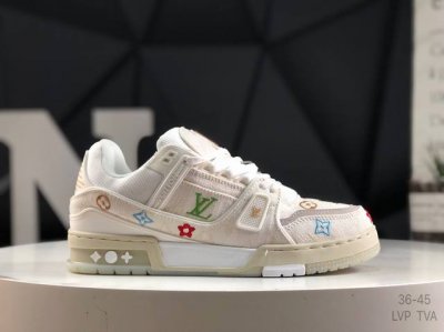 Lv 路易威登 Lv Arch Light Sneaker 休闲运动文化百搭篮球板鞋 尺码：如图所示 Lvp Tva