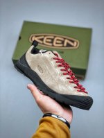 Keen 科恩日系街头复古风 看起来丑穿起来好看的憨憨鞋 春夏复古徒步运动鞋 鞋身轻便 简洁易搭配 上脚效果 原单代加工渠道 中山宝X鞋厂出品 正品该有的品控