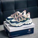 Fila Fusion 斐乐潮牌 时尚潮流休闲运动板鞋 纯原版本 鞋面设计理念源自于历史篮球鞋款SMASH 从其复古鞋面提炼元素 结合板鞋鞋底做现代拼接的混搭风