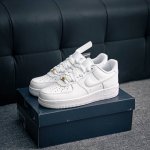 核心私 Air Force 1 原装级别 原楦头原纸板 打造纯正空军版型专注外贸渠道 全掌内置蜂窝气垫 原盒配件 原厂中底钢印、拉帮完美 货号：Hf2014 1