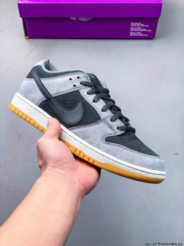 Nike Dunk Sb Low耐克 低帮滑板鞋 纯原生产线！头层带芯片！打造市面Dunk Sb系列标杆！ 全套原厂纸板，原楦头，唯一越南进口贝利皮！一切遵循公